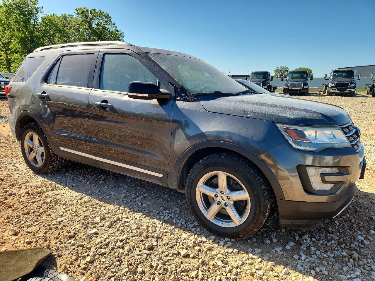 2016 FORD EXPLORER XLT photo 7