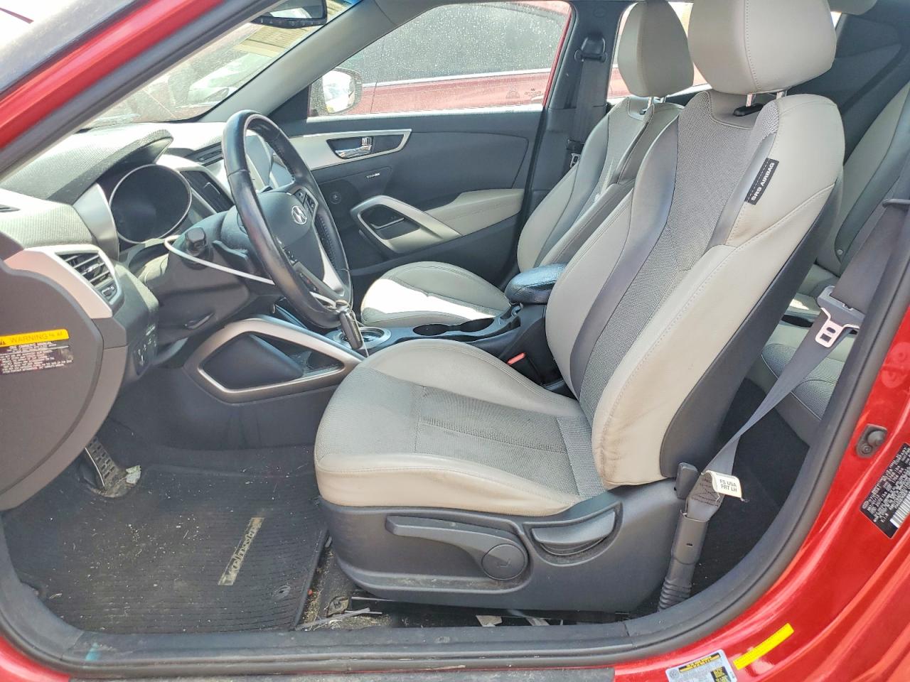 2013 HYUNDAI VELOSTER BASE photo 7