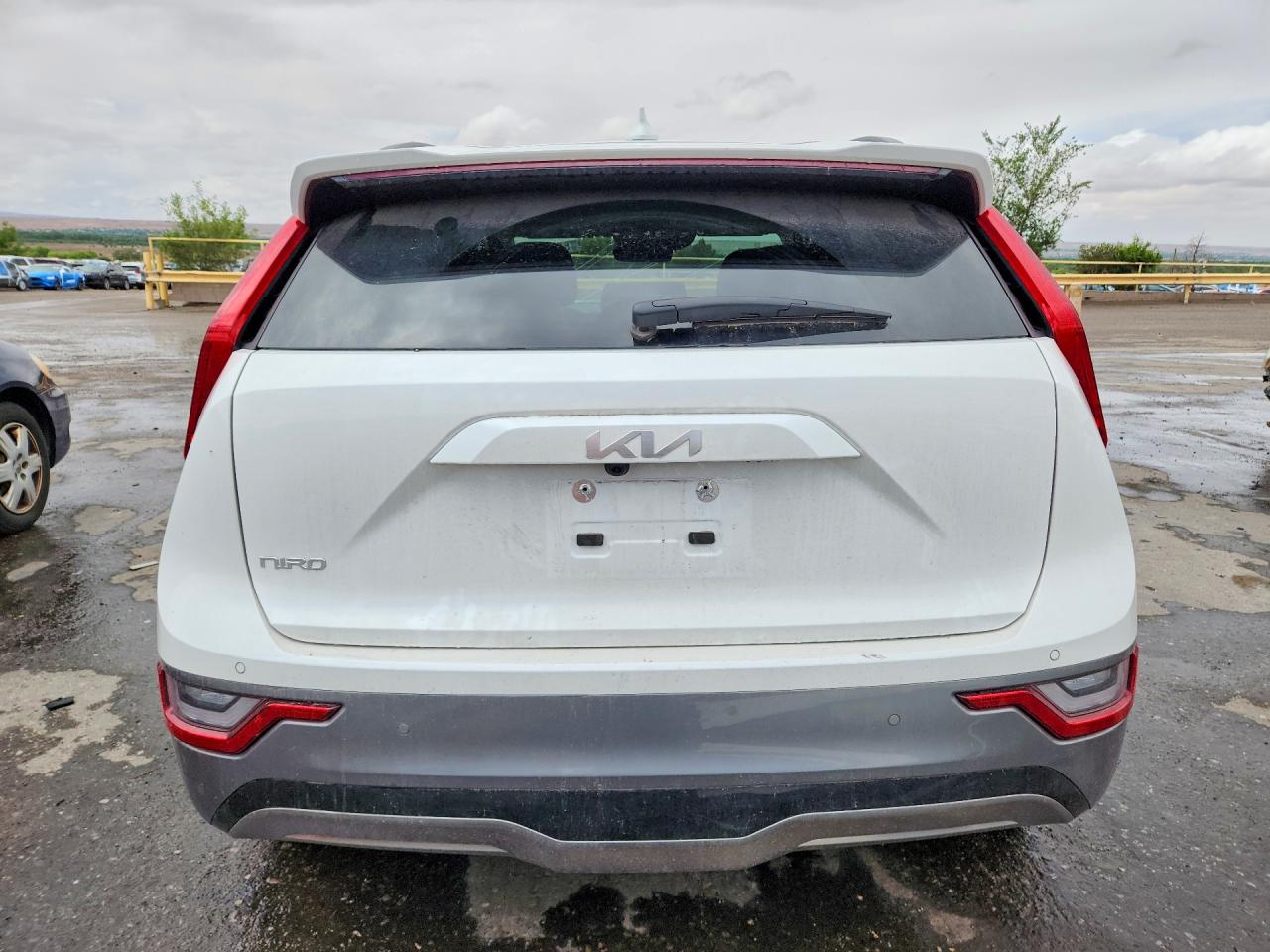 2023 KIA NIRO WAVE photo 11