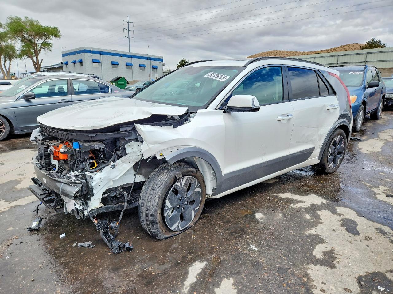 2023 KIA NIRO