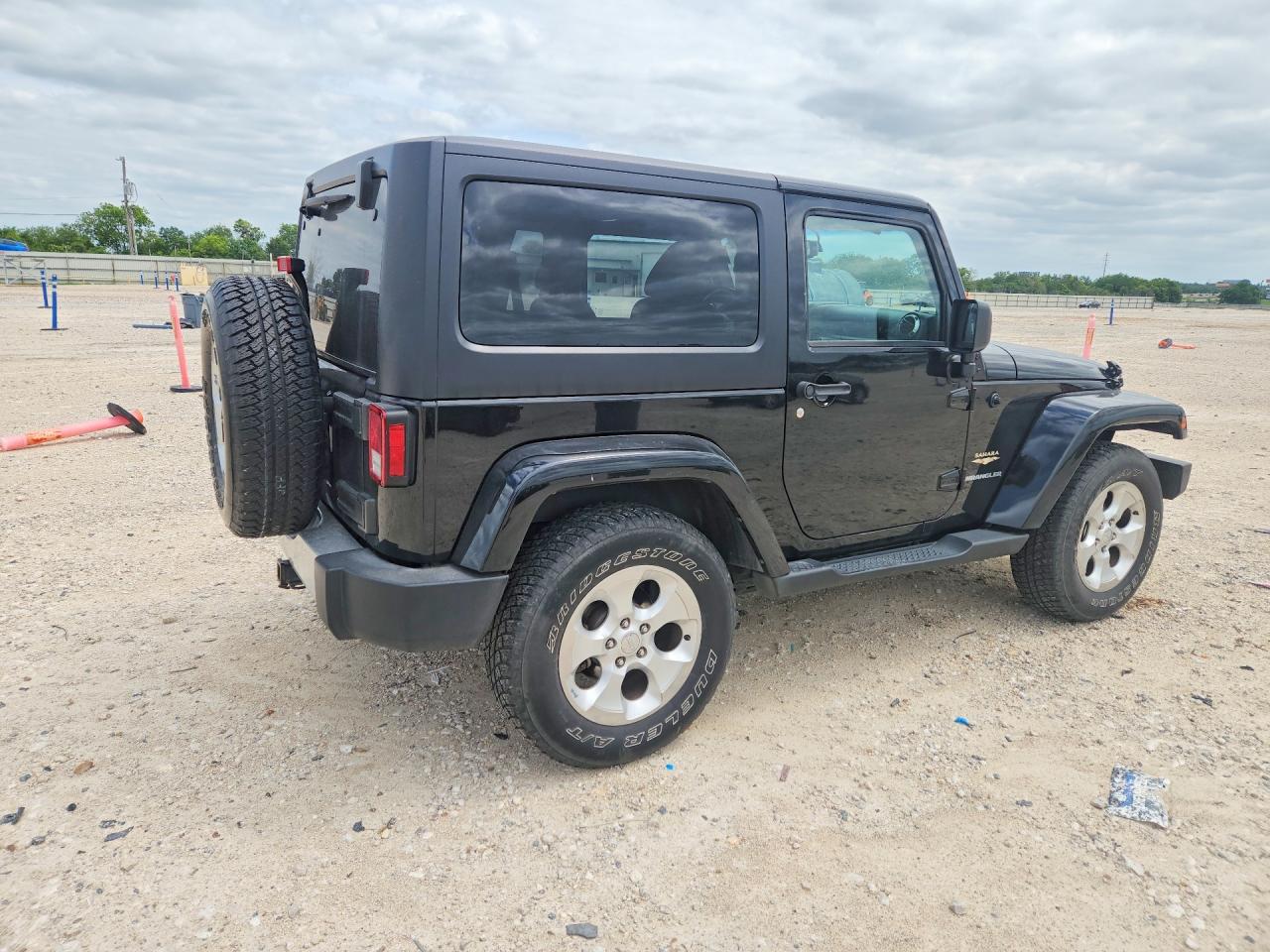 2015 JEEP WRANGLER SAHARA photo 7