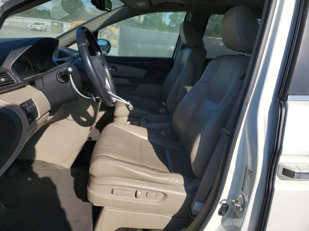 2014 HONDA ODYSSEY EXL photo 13