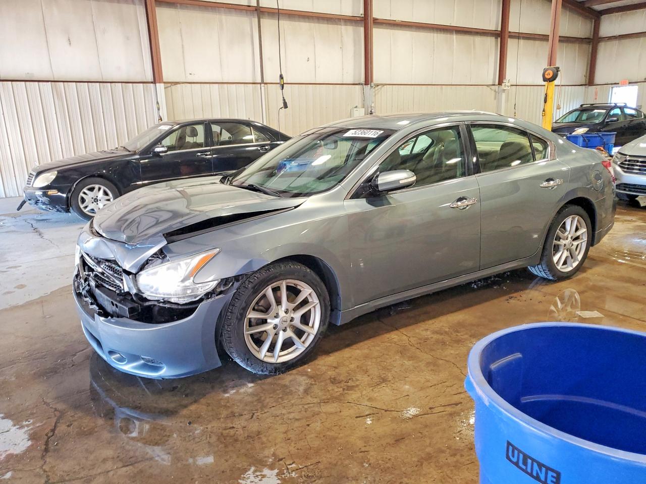 2011 NISSAN MAXIMA