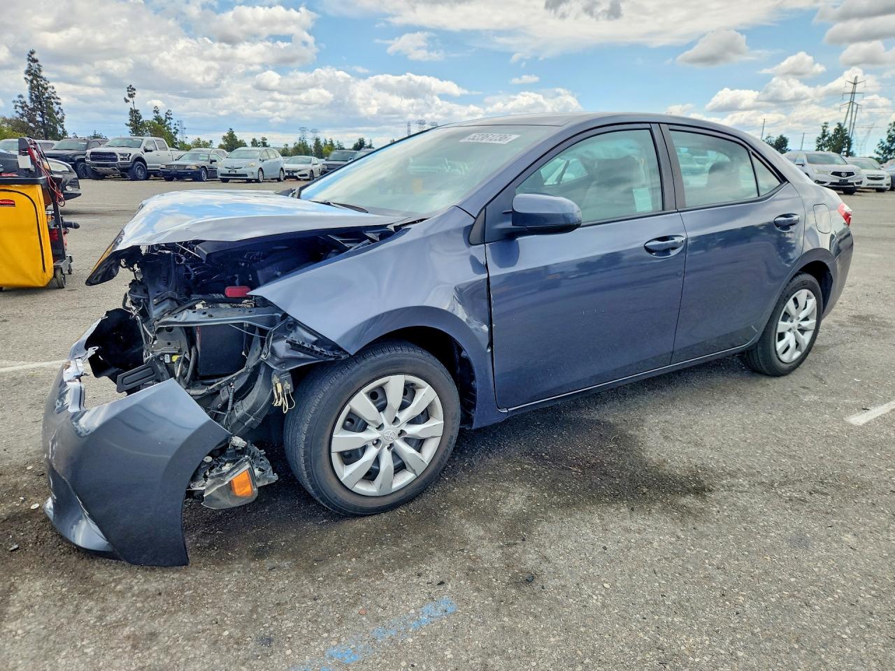 2015 TOYOTA COROLLA