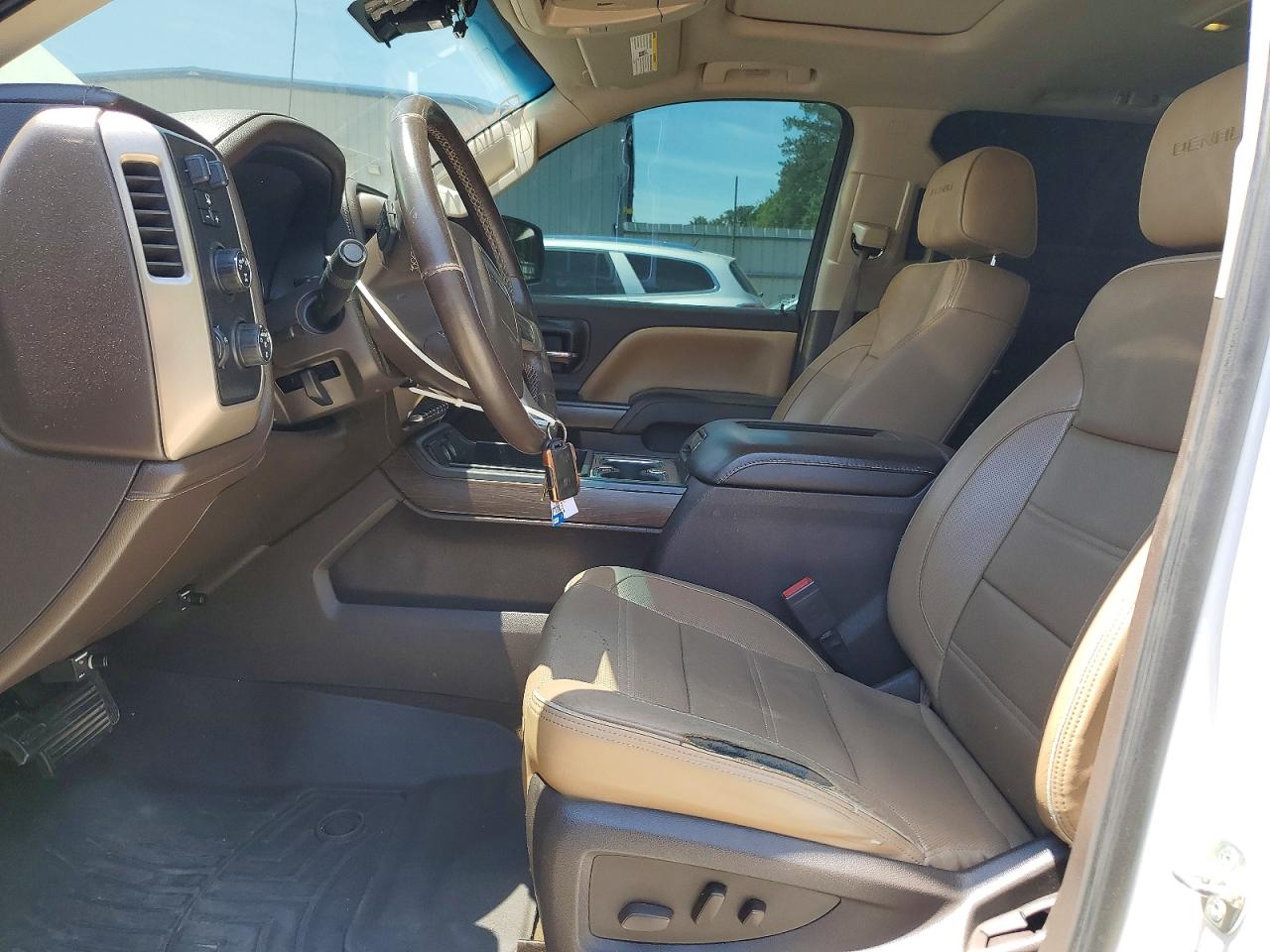 2017 GMC SIERRA K1500 DENALI photo 7