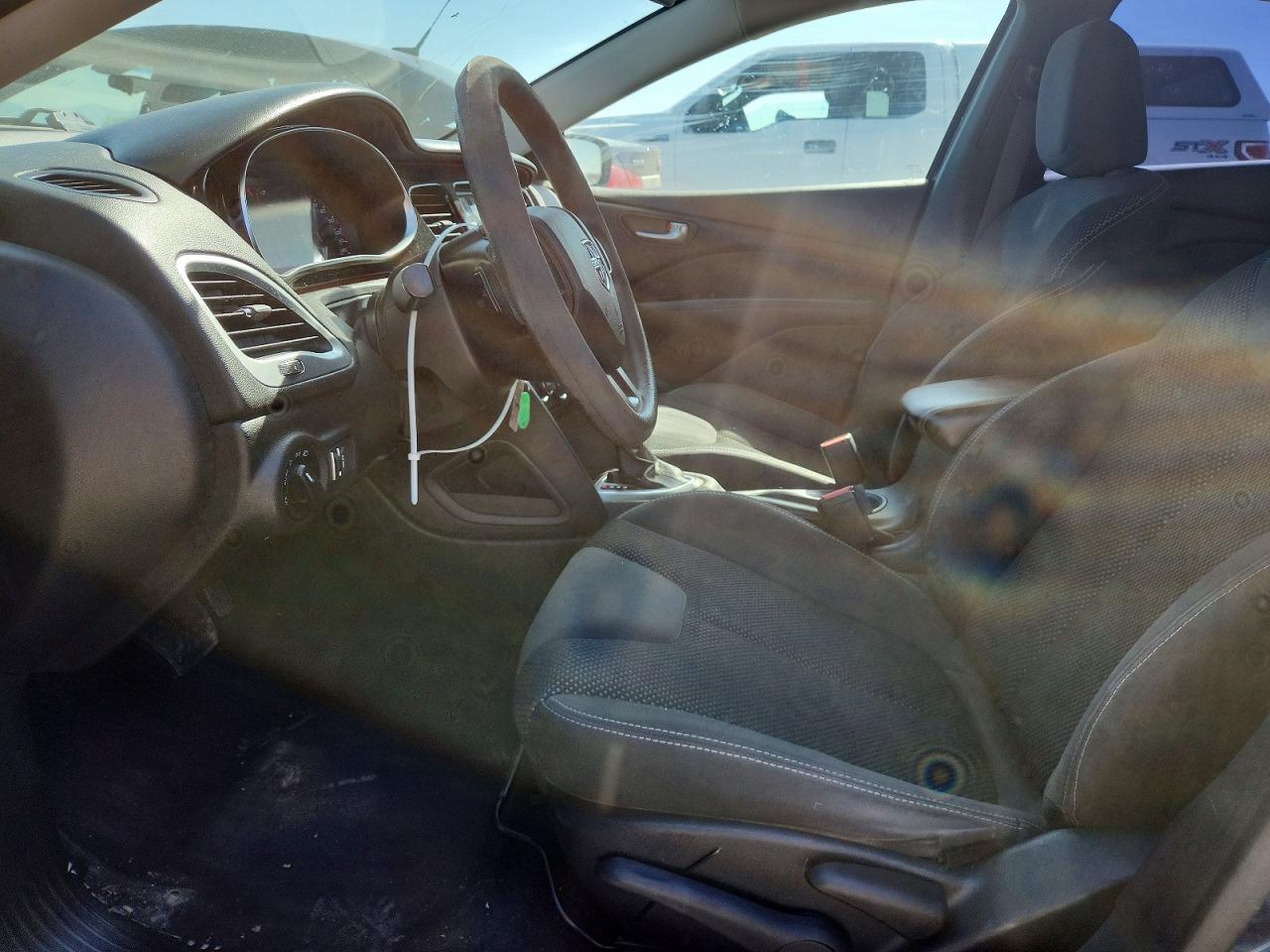 2015 DODGE DART SXT photo 19
