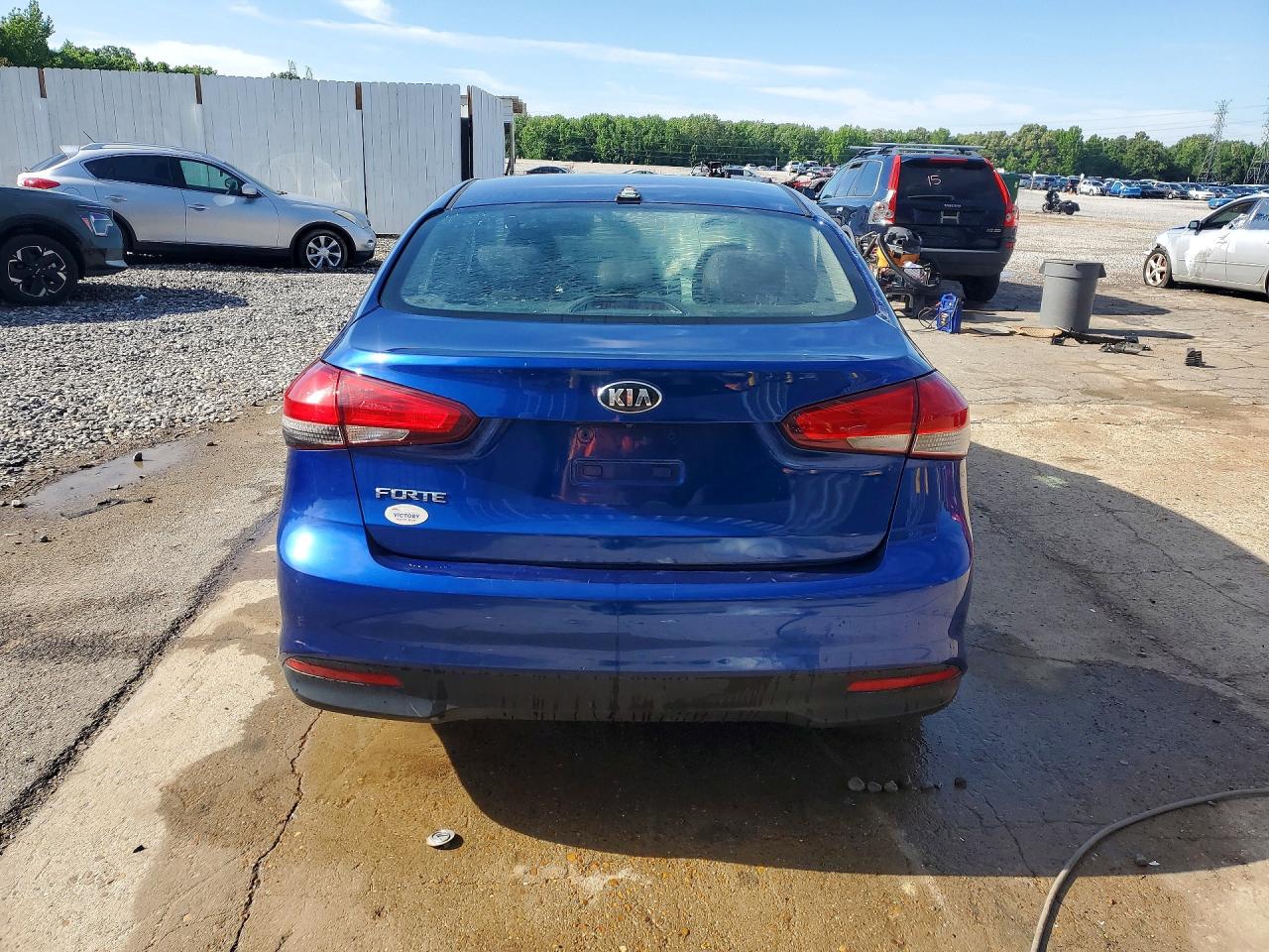 2018 KIA FORTE LX photo 11