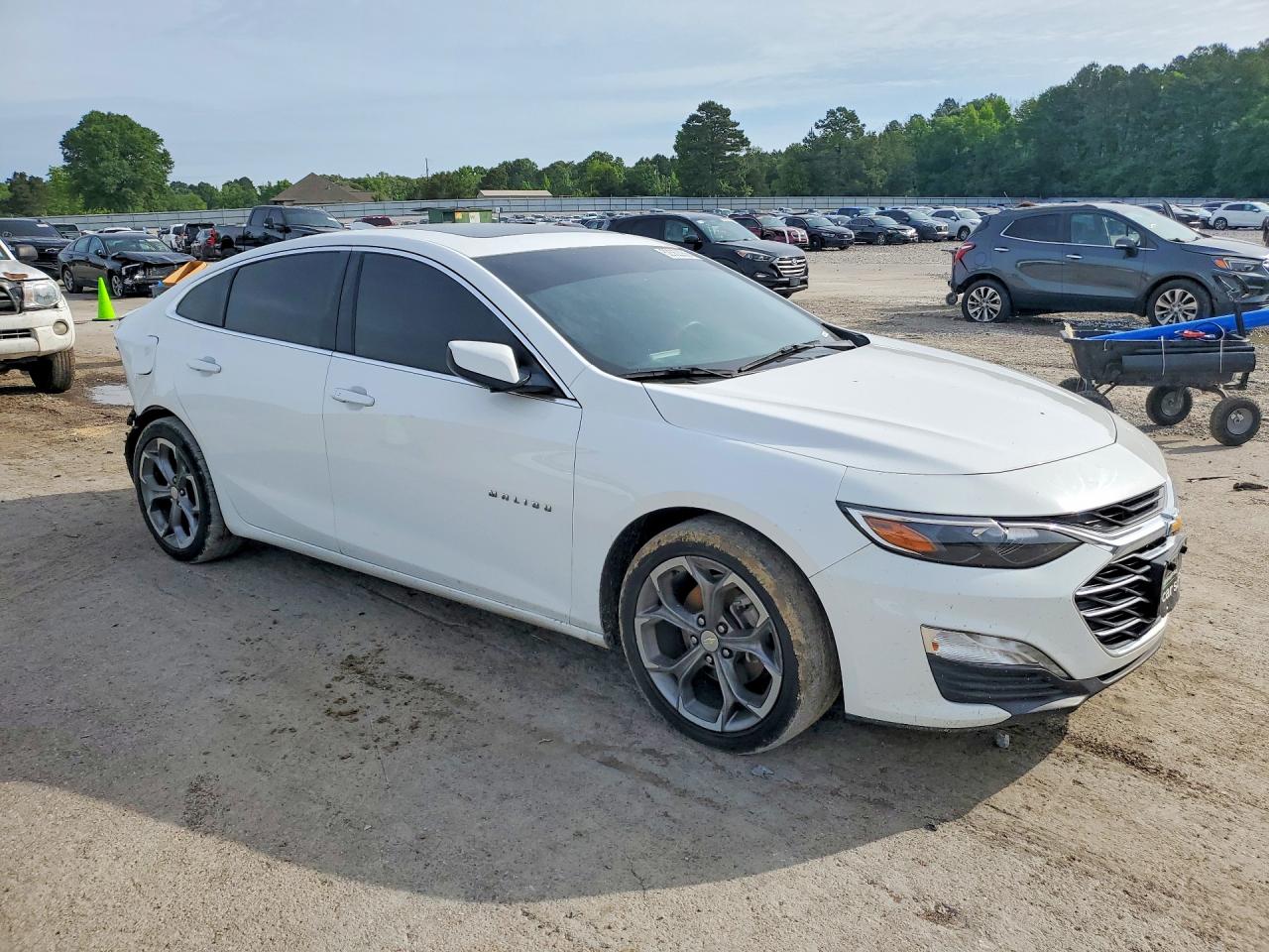 2021 CHEVROLET MALIBU LT photo 7