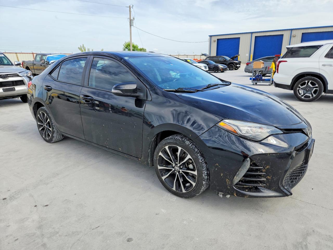 2019 TOYOTA COROLLA SE photo 10