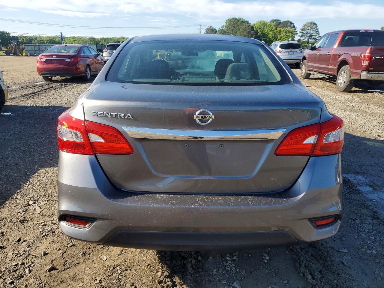 2016 NISSAN SENTRA S photo 11