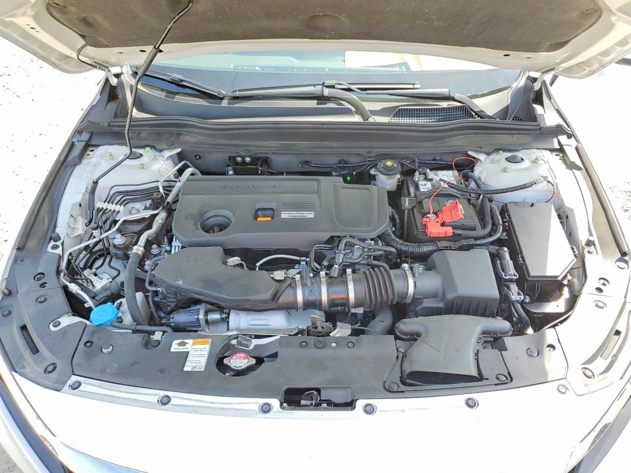 2018 HONDA ACCORD TOURING photo 21