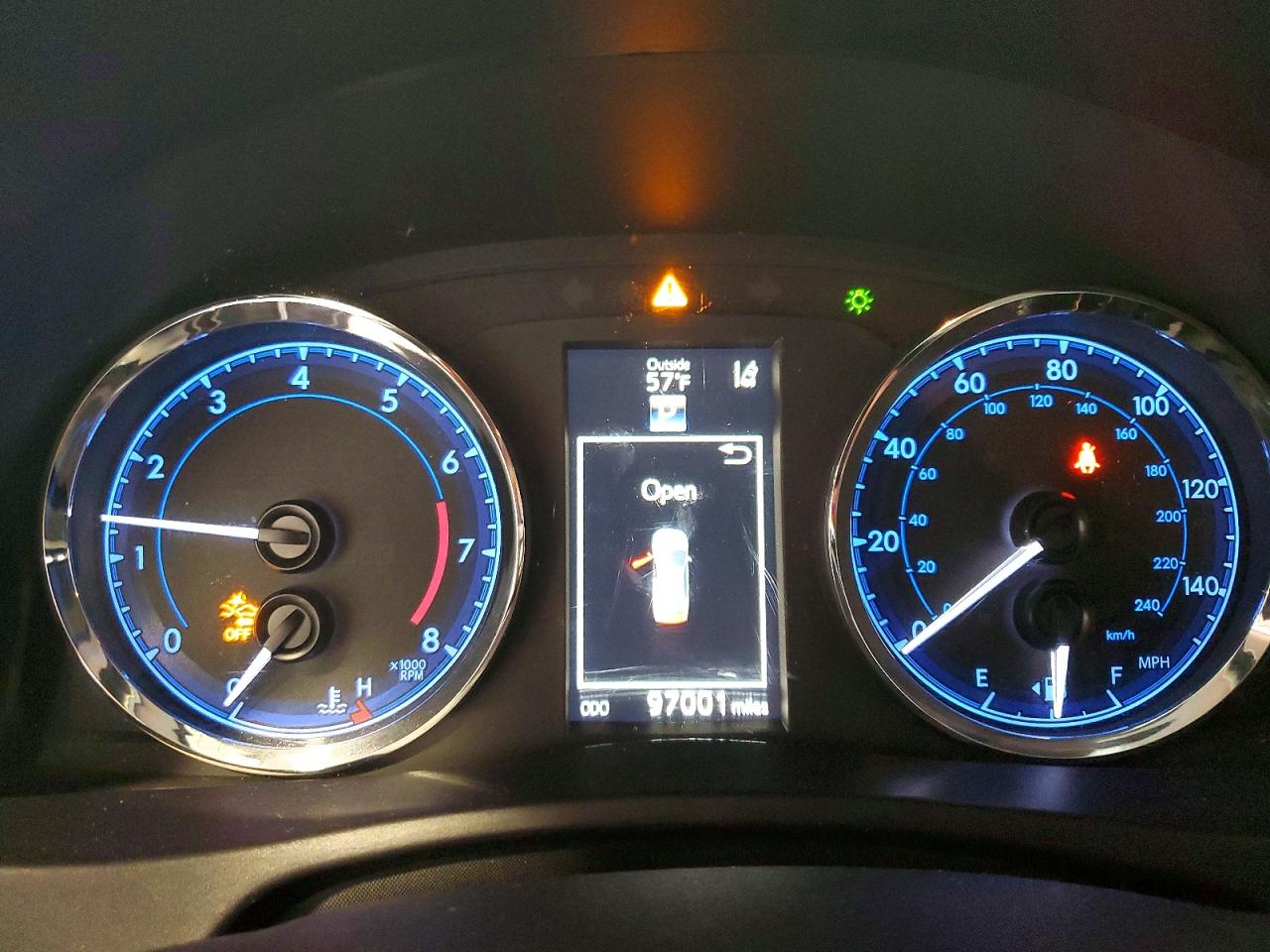 2017 TOYOTA COROLLA SE photo 17