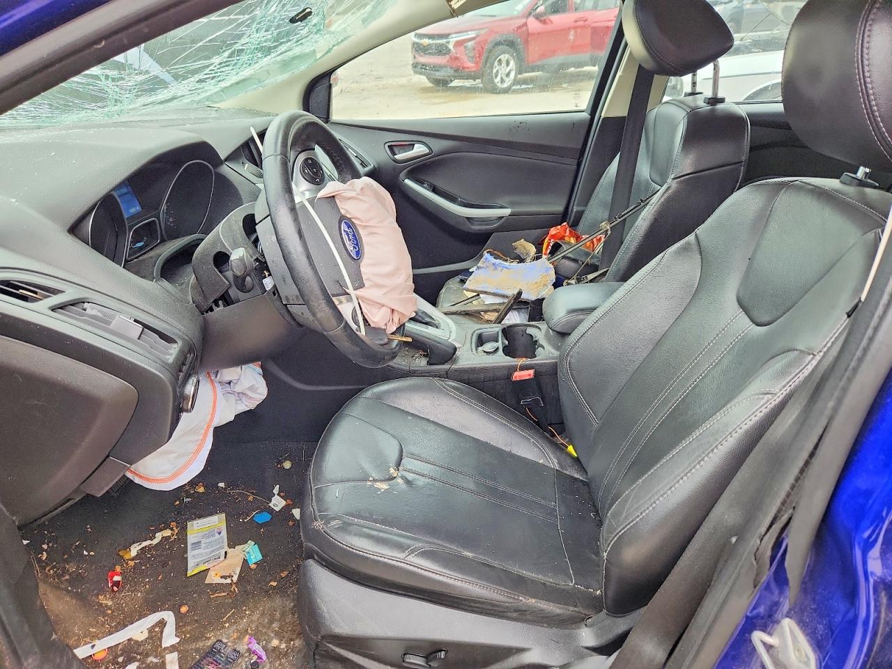 2014 FORD FOCUS SE photo 13