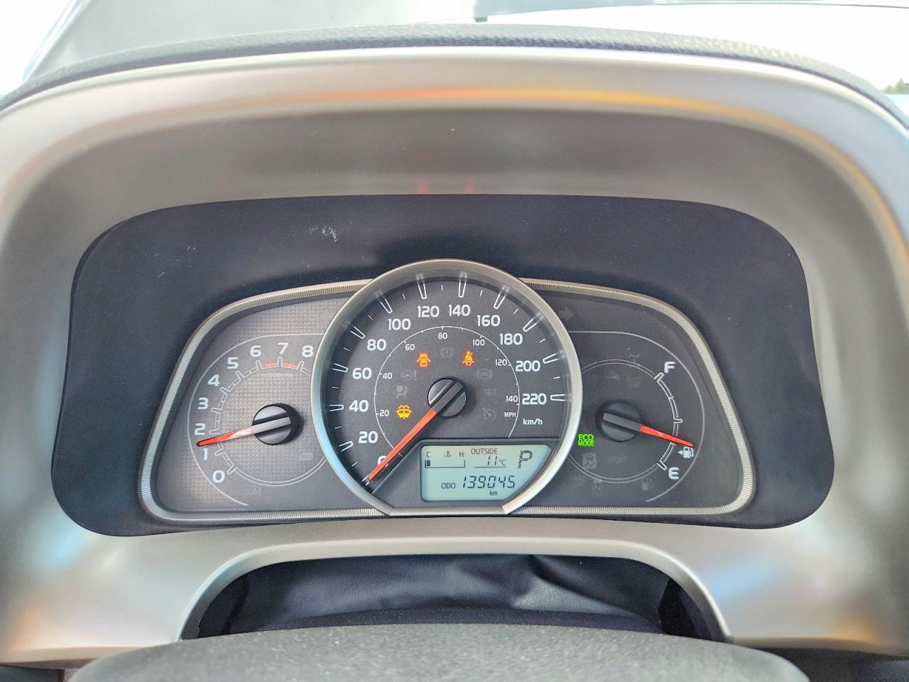 2015 TOYOTA RAV4 LE photo 17