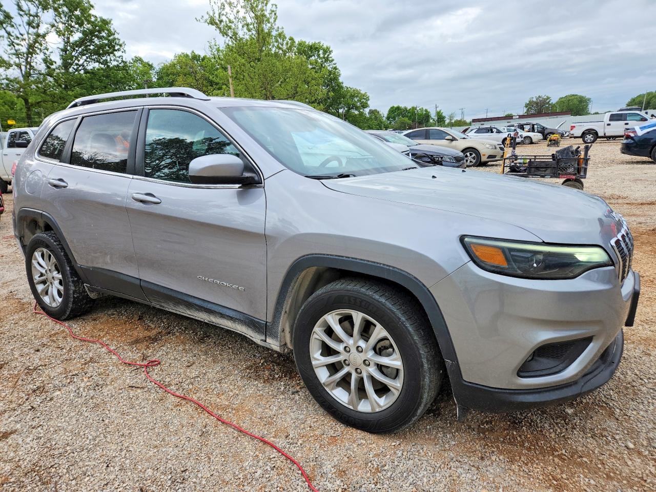 2019 JEEP CHEROKEE LATITUDE photo 4