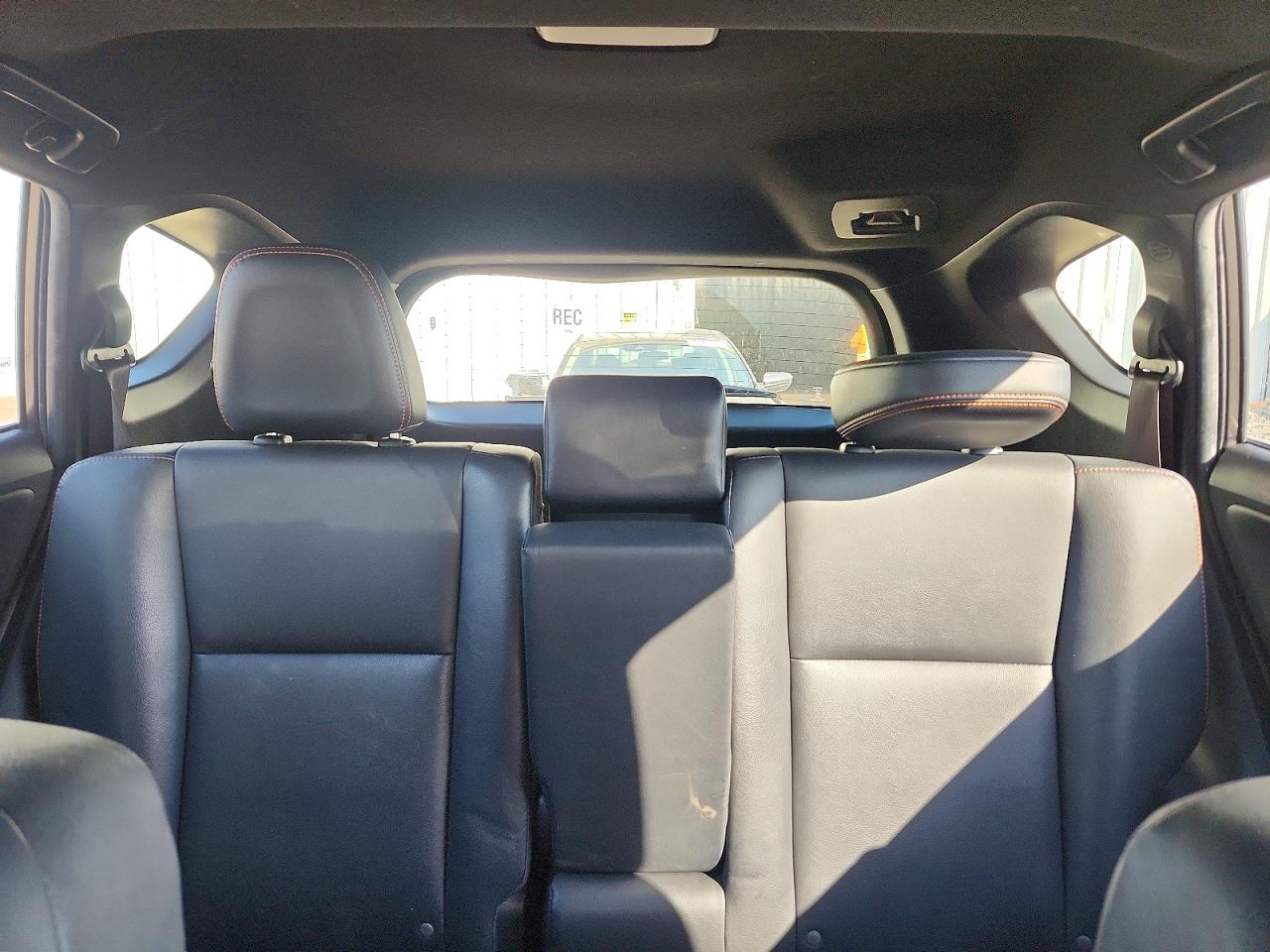 2016 TOYOTA RAV4 SE photo 10