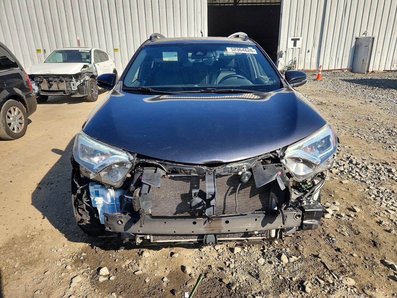 2016 TOYOTA RAV4 SE photo 5
