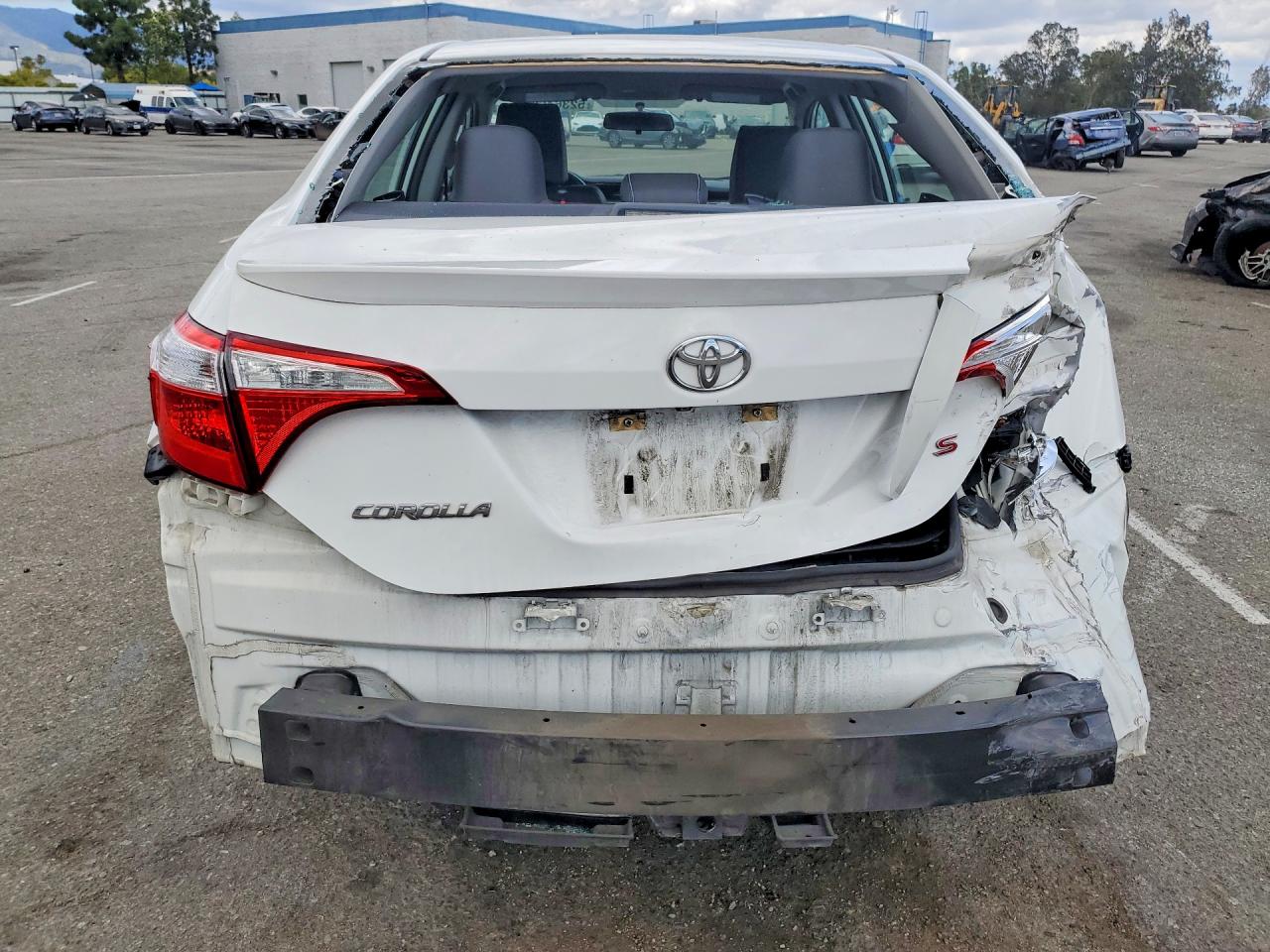 2016 TOYOTA COROLLA S PLUS photo 11