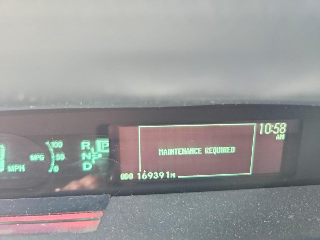 2013 TOYOTA PRIUS TWO photo 25