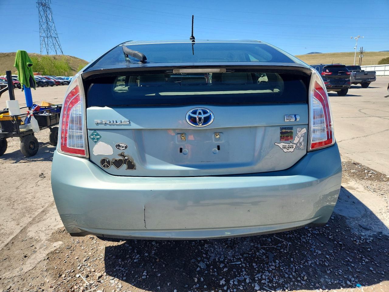 2013 TOYOTA PRIUS TWO photo 16