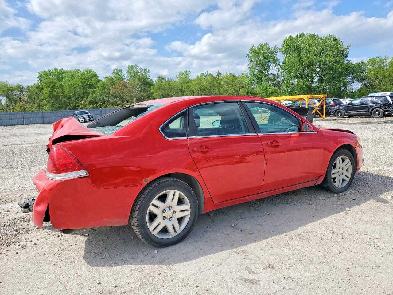 2010 CHEVROLET IMPALA LT photo 3