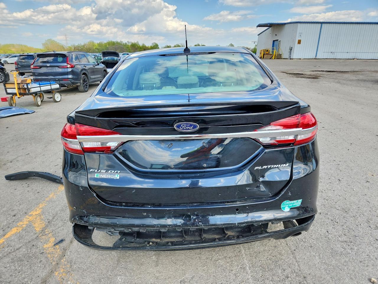 2017 FORD FUSION TITANIUM PHEV photo 11
