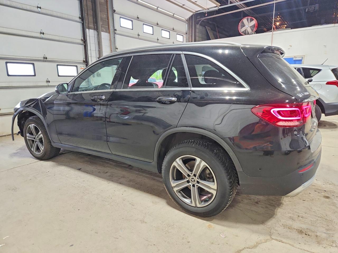 2021 MERCEDES-BENZ GLC 300 4MATIC photo 3