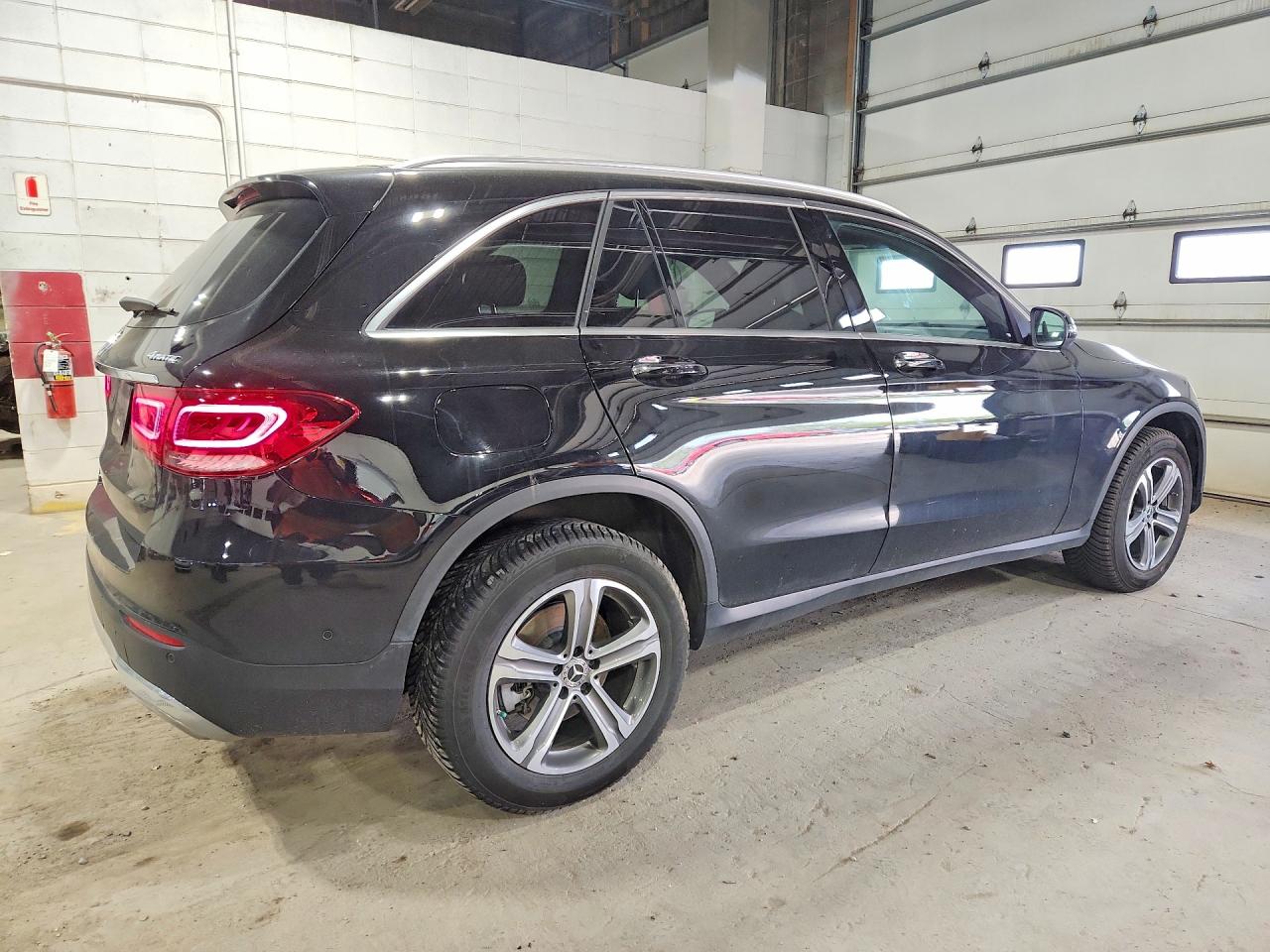 2021 MERCEDES-BENZ GLC 300 4MATIC photo 5