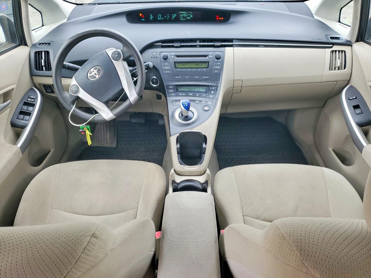 2011 TOYOTA PRIUS TWO photo 22