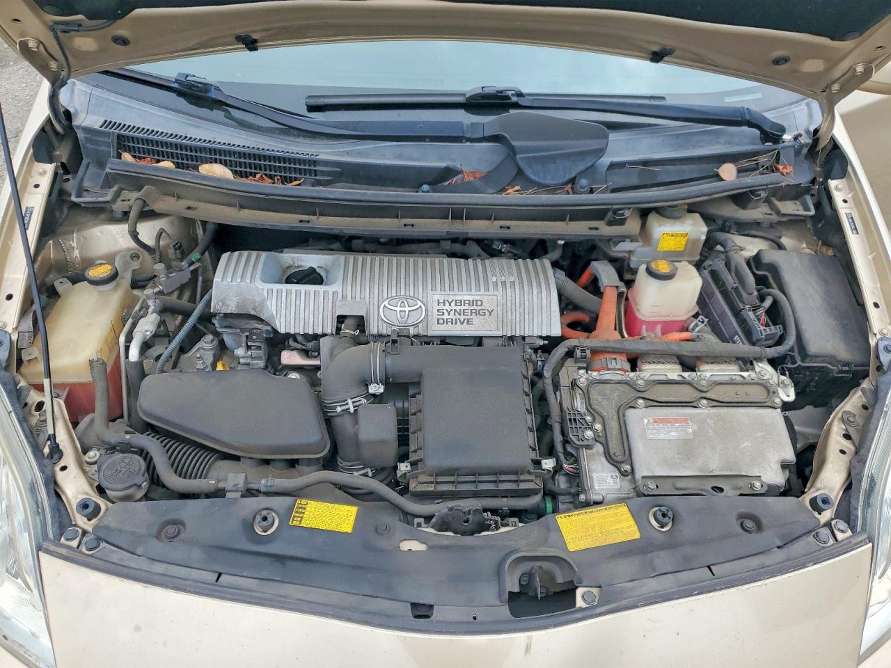 2011 TOYOTA PRIUS TWO photo 31