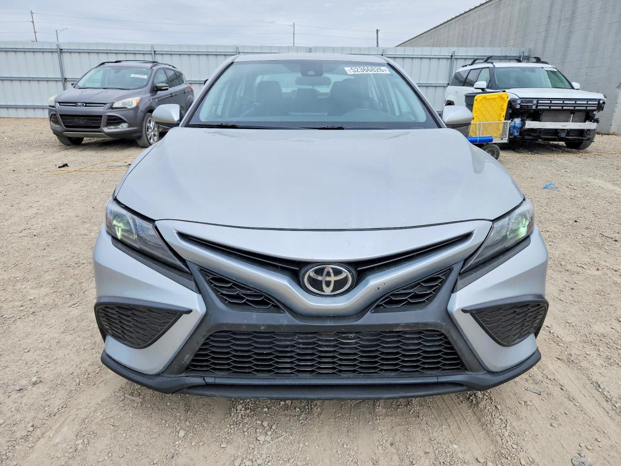 2021 TOYOTA CAMRY SE photo 9