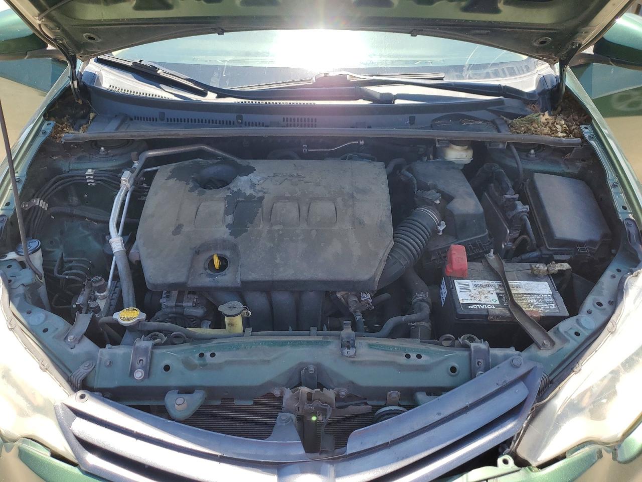 2015 TOYOTA COROLLA LE photo 21