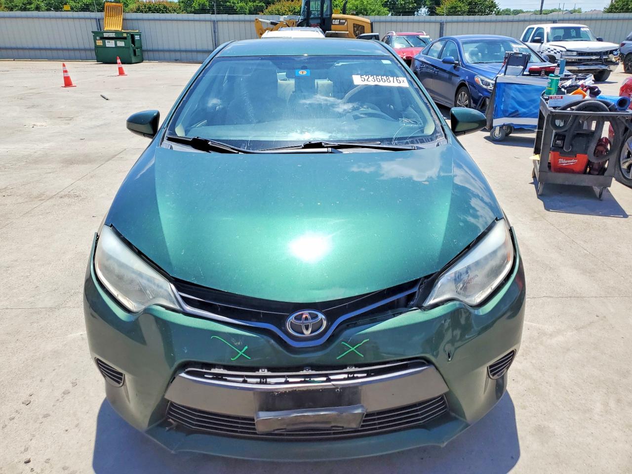 2015 TOYOTA COROLLA LE photo 9