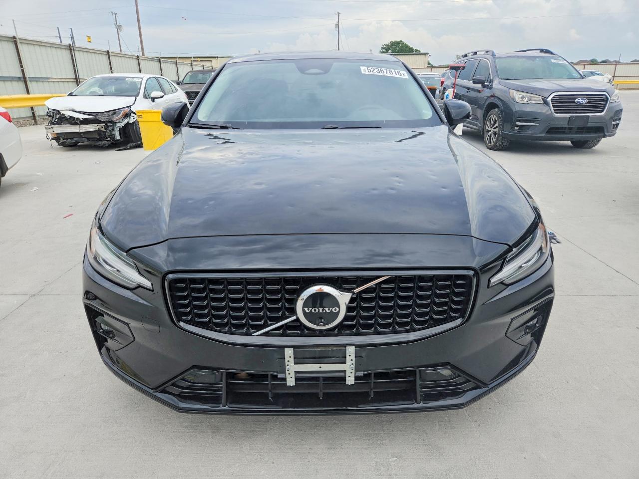 2024 VOLVO S60 PLUS photo 9
