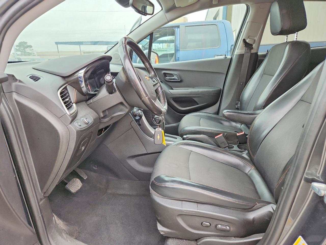 2019 CHEVROLET TRAX 1LT photo 13