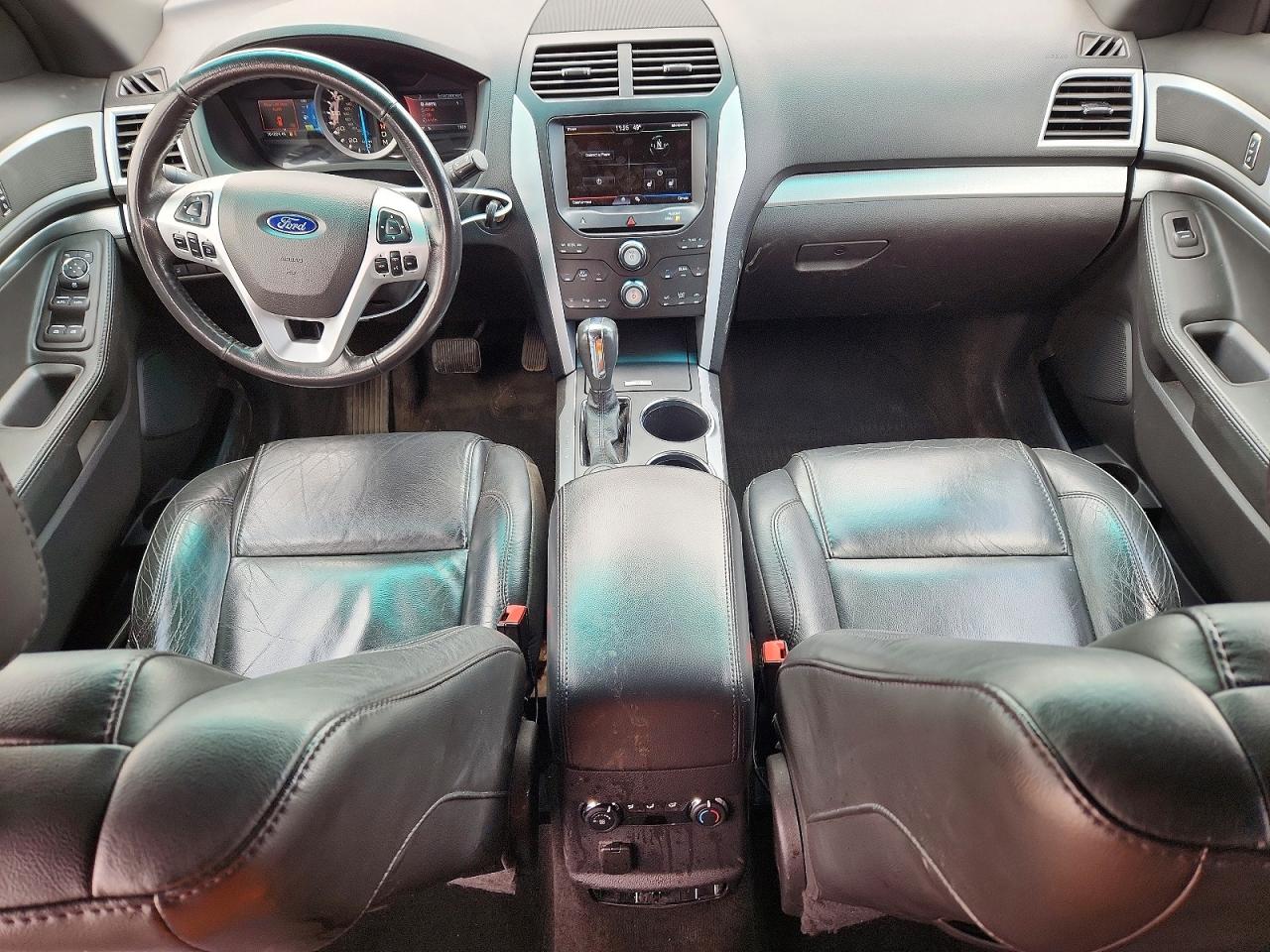 2013 FORD EXPLORER XLT photo 8