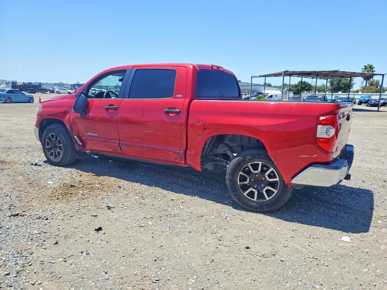2018 TOYOTA TUNDRA CREWMAX SR5 photo 3