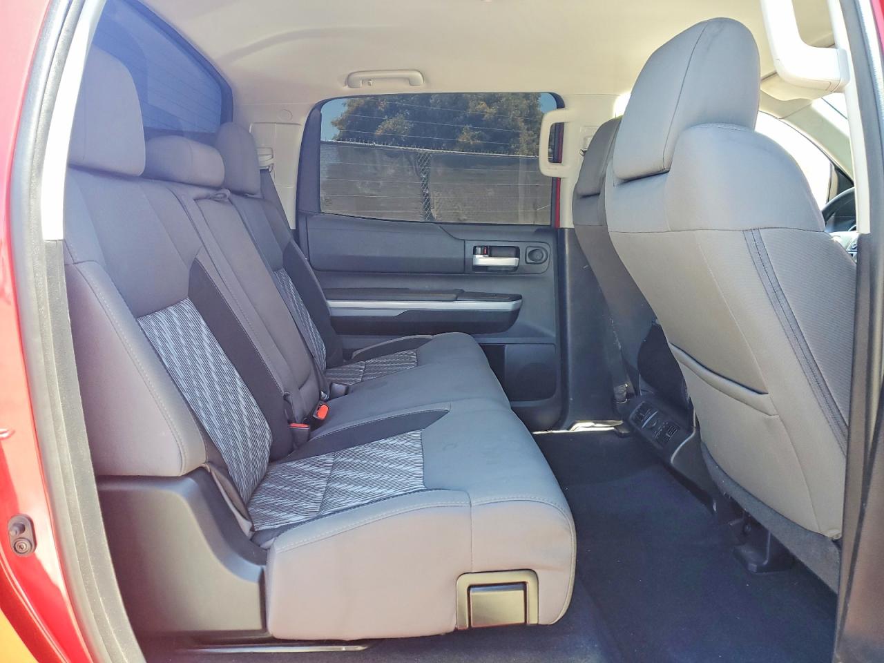 2018 TOYOTA TUNDRA CREWMAX SR5 photo 19