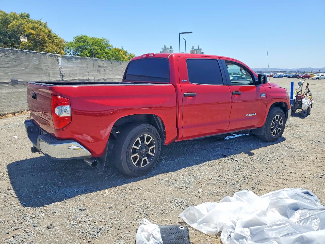 2018 TOYOTA TUNDRA CREWMAX SR5 photo 5