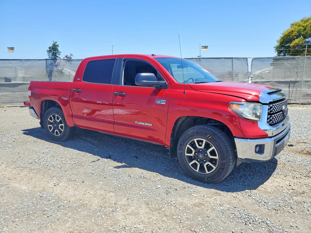2018 TOYOTA TUNDRA CREWMAX SR5 photo 7