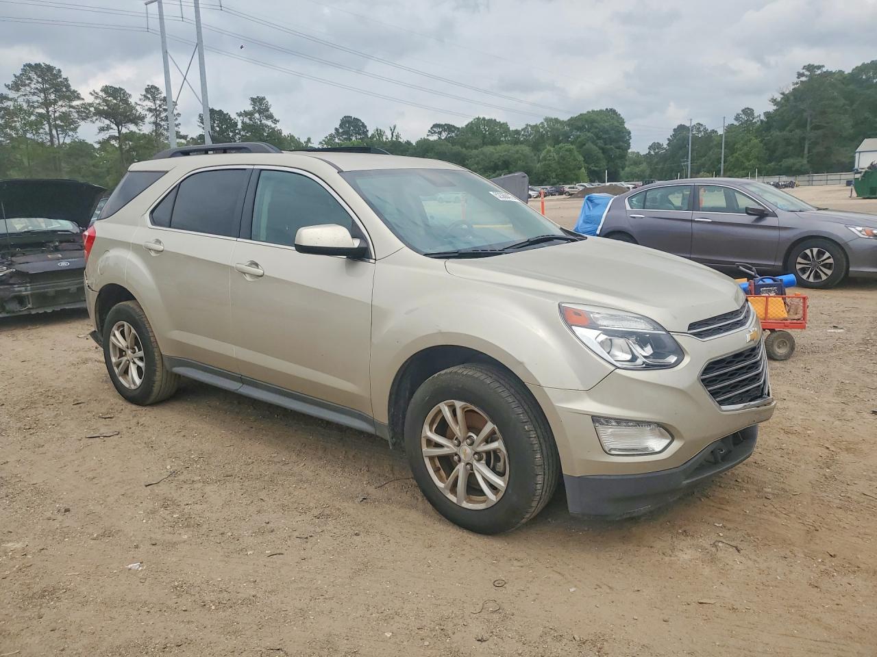 2016 CHEVROLET EQUINOX LT photo 10