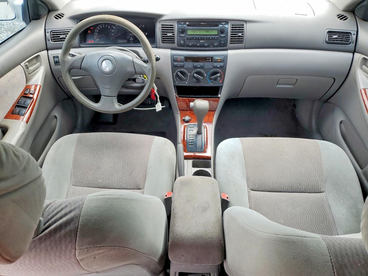 2007 TOYOTA COROLLA LE photo 15