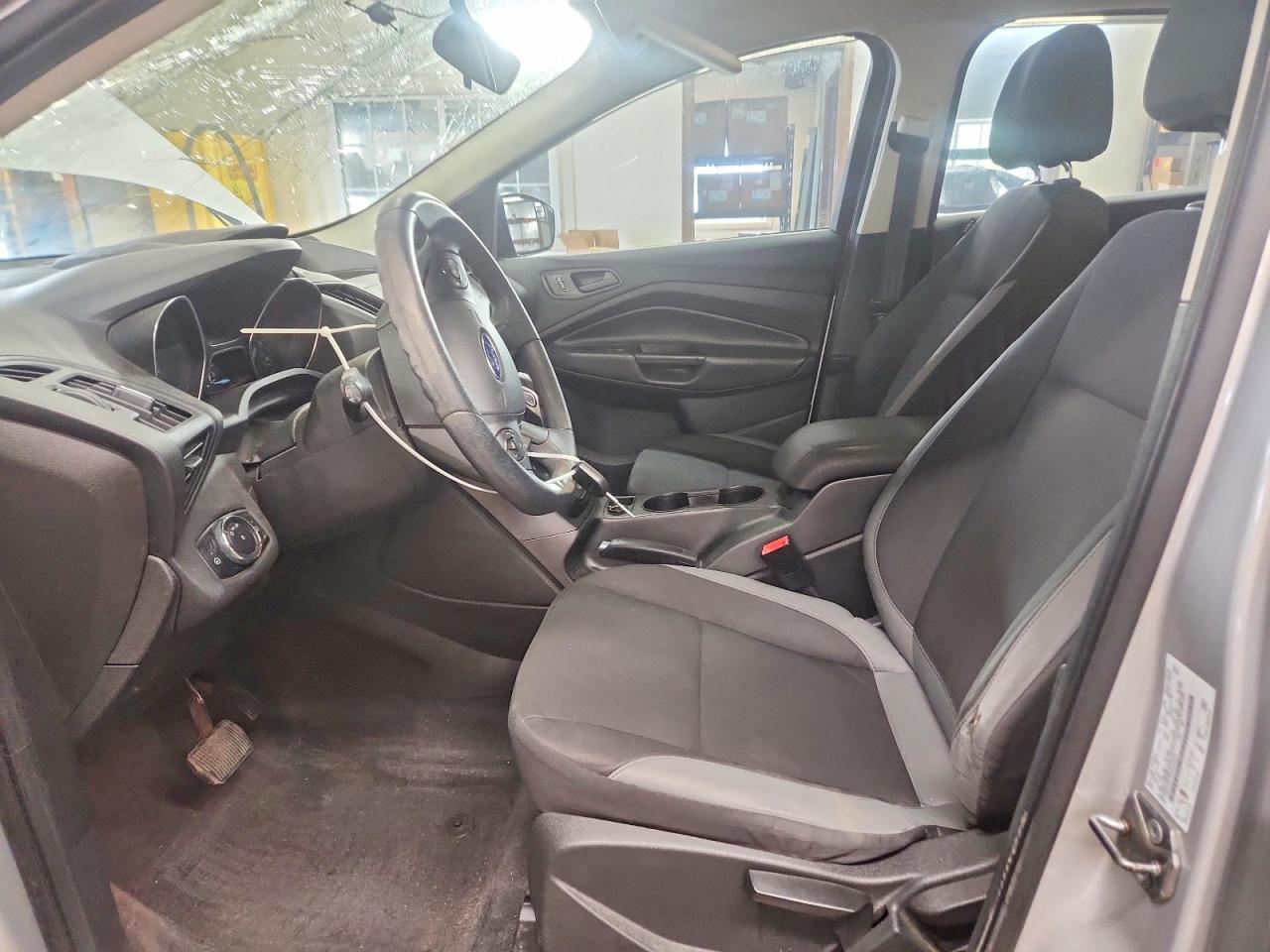 2013 FORD ESCAPE S photo 19