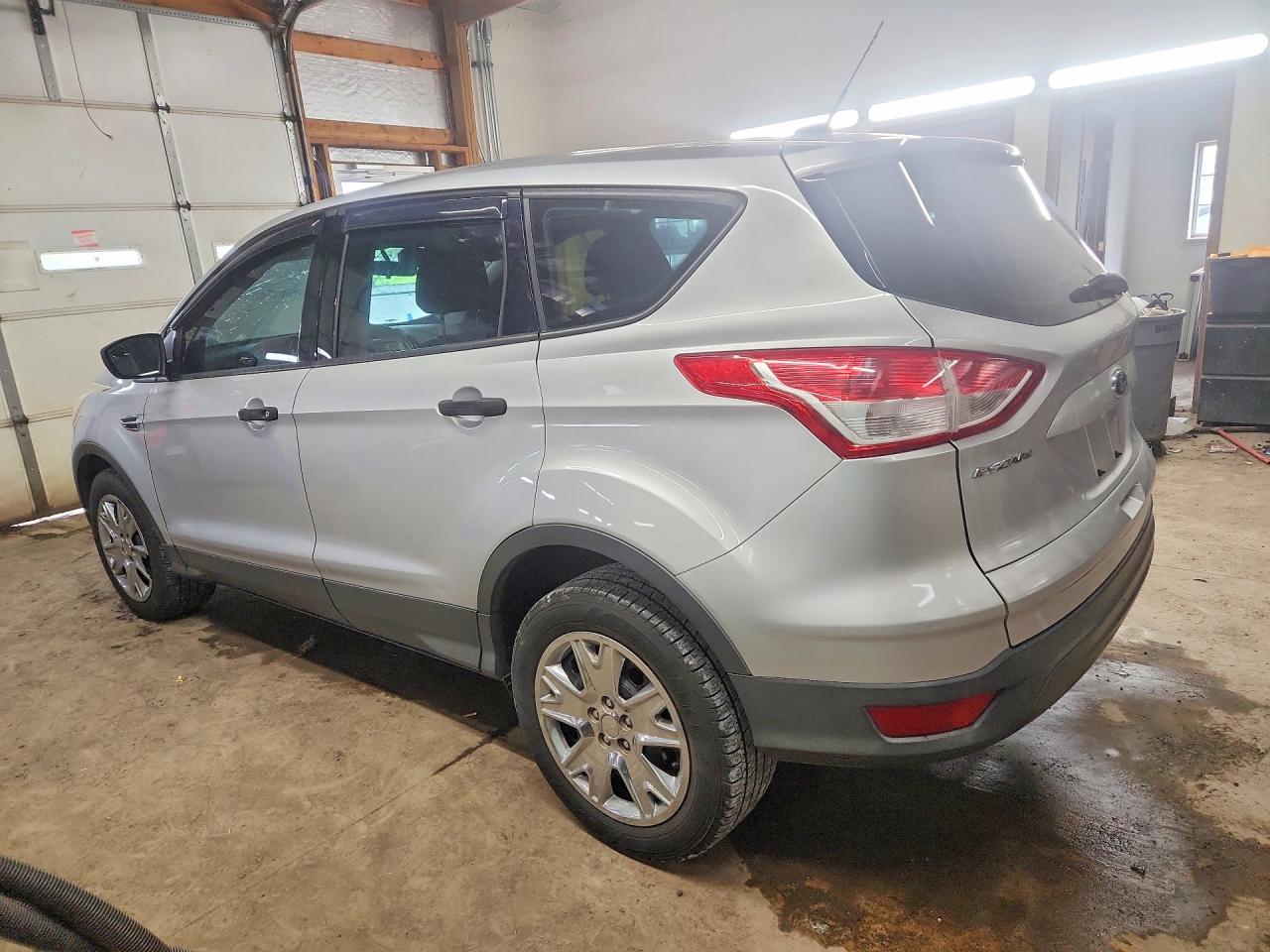 2013 FORD ESCAPE S photo 4