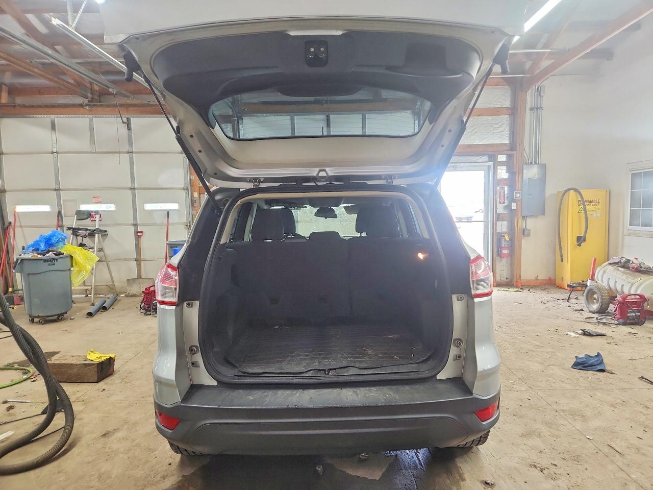 2013 FORD ESCAPE S photo 16