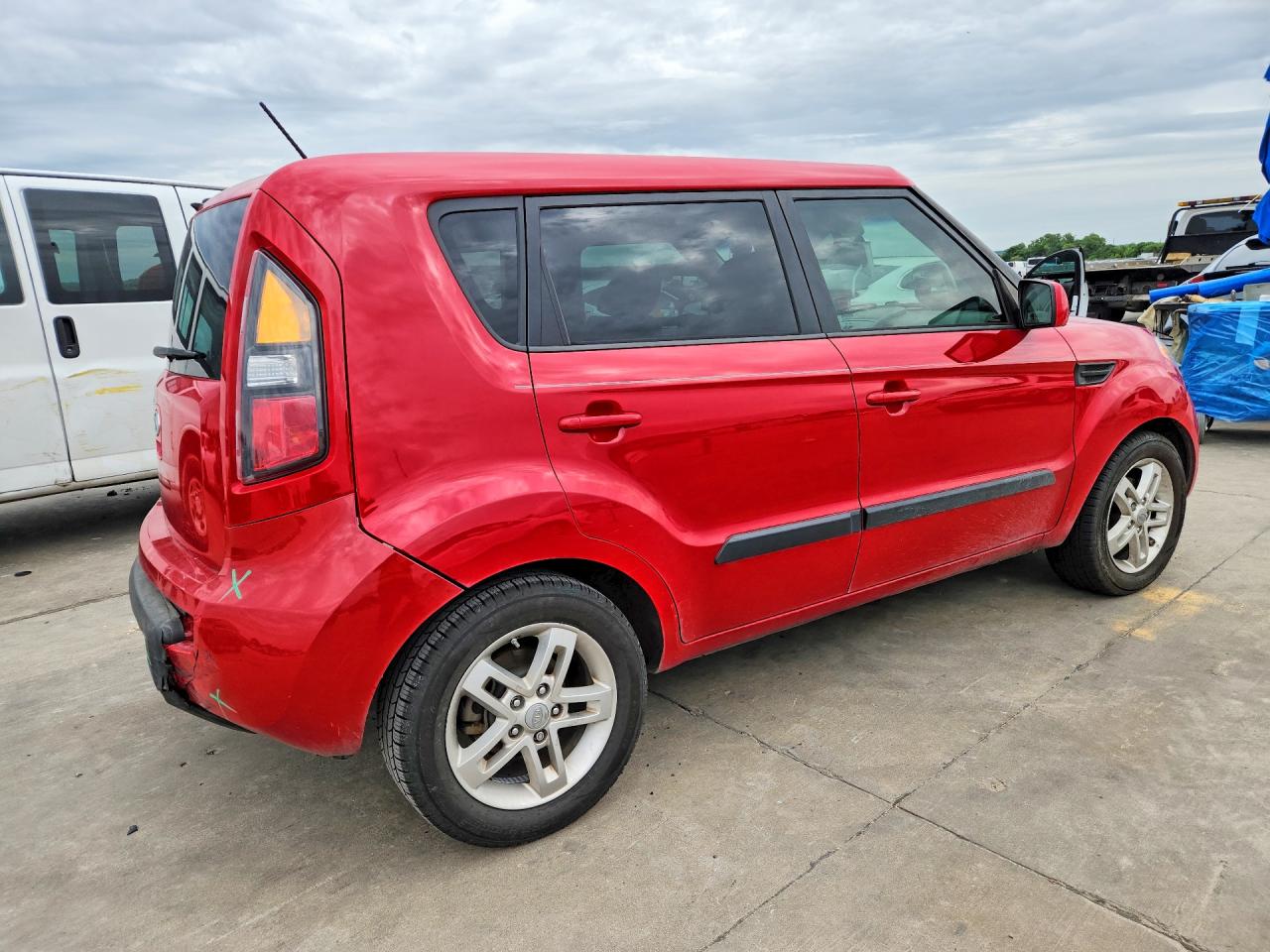 2011 KIA SOUL + photo 5