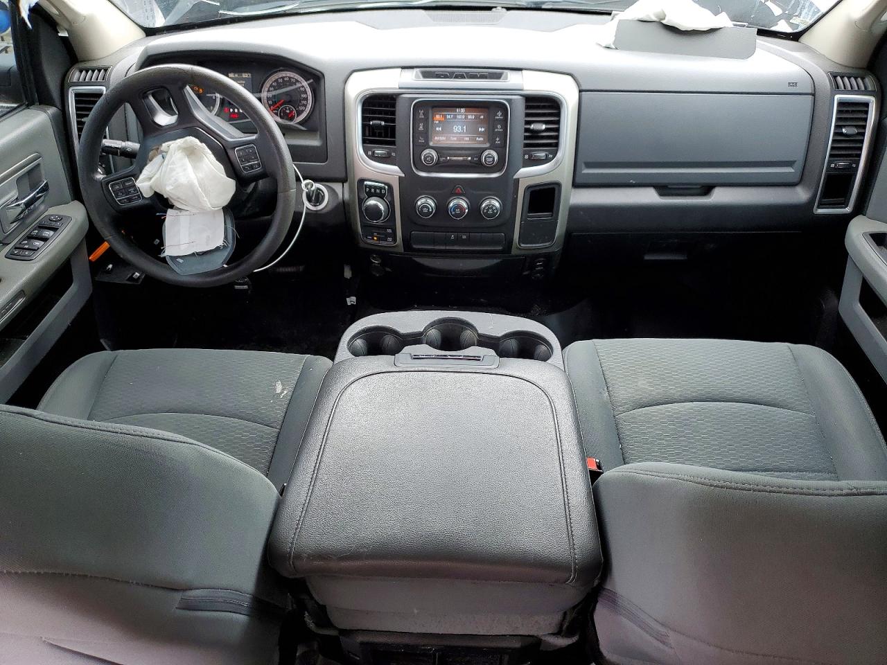 2019 RAM 1500 CLASSIC SLT photo 15