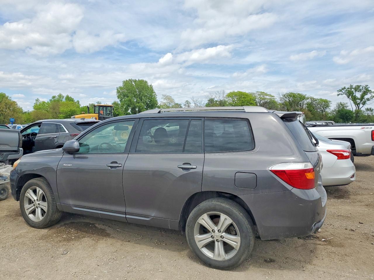 2008 TOYOTA HIGHLANDER SPORT photo 2