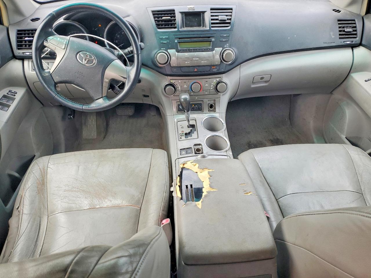 2008 TOYOTA HIGHLANDER SPORT photo 8
