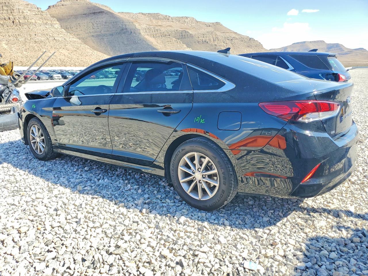 2018 HYUNDAI SONATA SE photo 2